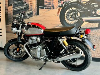 2026 Royal Enfield Interceptor, серебристый, 708000 рублей, вид 3