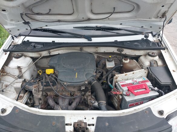 2007 Renault Logan I, белый, 260000 рублей - вид 9