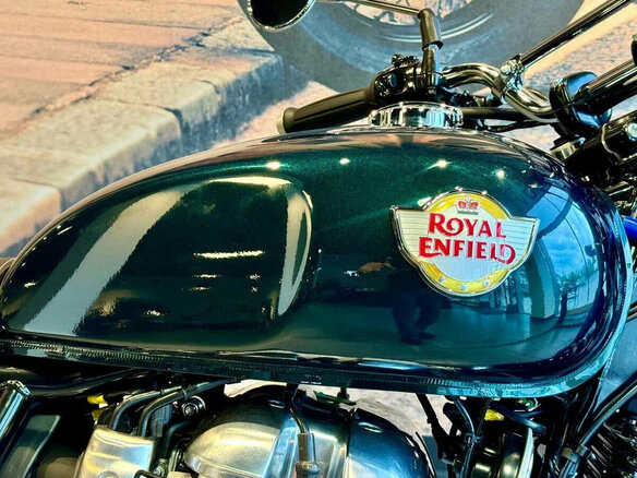 2025 Royal Enfield Interceptor 650, зелёный, 680000 рублей - вид 7