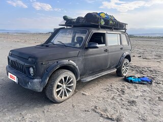 2004 Lada (ВАЗ) 2131 (4x4) I, чёрный, 550000 рублей, вид 1
