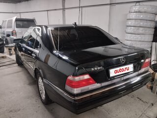1995 Mercedes-Benz S-Класс 420 III (W140) Рестайлинг, чёрный, 1000000 рублей, вид 3