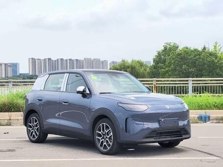 2026 Leapmotor A10 53 kWh, синий, 2085000 рублей, вид 1