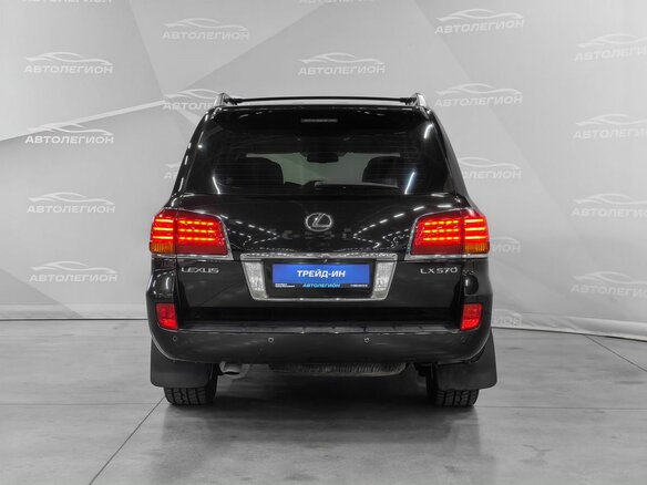 2011 Lexus LX 570 III, чёрный, 3400000 рублей - вид 4