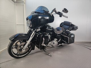 2015 Harley-Davidson Street Glide Special, чёрный, 1259000 рублей, вид 4