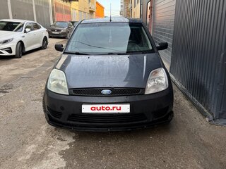 2005 Ford Fiesta Mk5, серый, 333000 рублей, вид 2