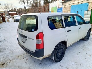 2017 Toyota Probox I Рестайлинг, белый, 950000 рублей, вид 3