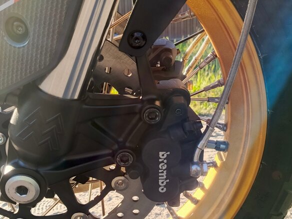 2025 Moto Morini X-CAPE 650, пурпурный, 699000 рублей - вид 9