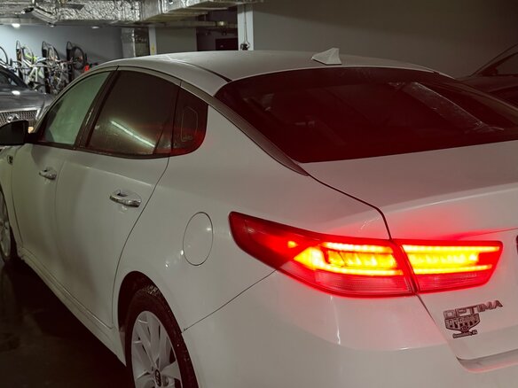 2017 Kia Optima IV, белый, 1700000 рублей - вид 4