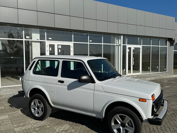 2023 Lada (ВАЗ) Niva Legend I, белый, 860000 рублей - вид 11