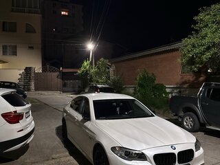 2014 BMW 5 серии 528i xDrive VI (F10/F11/F07) Рестайлинг, белый, 1999999 рублей, вид 4