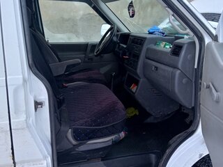 2001 Volkswagen Transporter T4, белый, 600000 рублей, вид 5