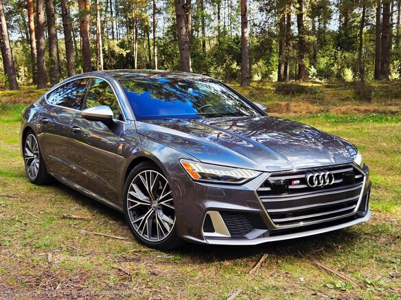 2018 Audi A7 55 TFSI II (4K), серый, 4104240 рублей