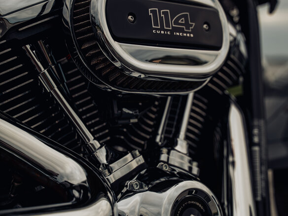 2023 Harley-Davidson Fat Boy, серый, 2500000 рублей - вид 8