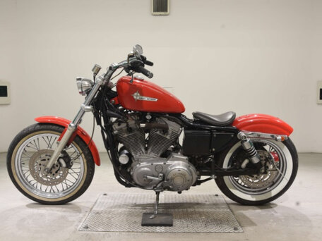 2002 Harley-Davidson Sportster 883, красный, 780000 рублей, вид 3