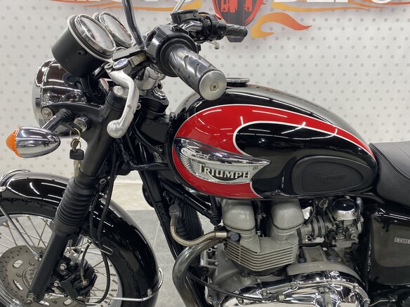 2007 Triumph Bonneville T100, чёрный, 549000 рублей - вид 5