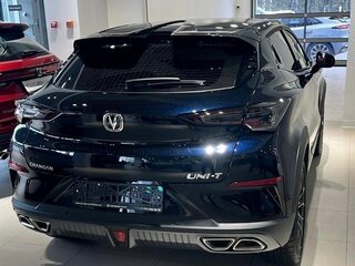 2024 Changan UNI-T I, чёрный, 2400000 рублей, вид 5