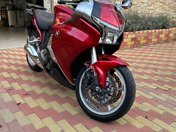 2013 Honda VFR 1200, красный, 1170000 рублей - вид 15