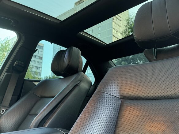 2010 Mercedes-Benz E-Класс 350 IV (W212, S212, C207), чёрный, 1650000 рублей - вид 22