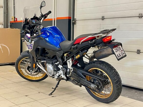 2021 BMW F 850 GS, синий, 1550000 рублей - вид 5