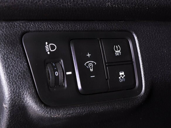 2017 Hyundai Solaris II, серый, 725000 рублей - вид 11