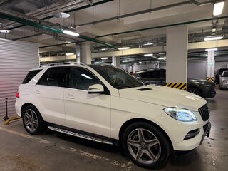 2013 Mercedes-Benz M-Класс 500 III (W166), белый, 2300000 рублей, вид 3