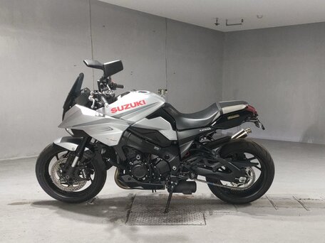 2020 Suzuki GSX-S 1000S Katana, серебристый, 873000 рублей, вид 2