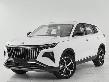 Dongfeng Huge