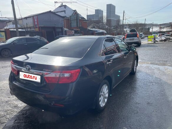 2011 Toyota Camry VII (XV50), чёрный, 1350000 рублей - вид 1