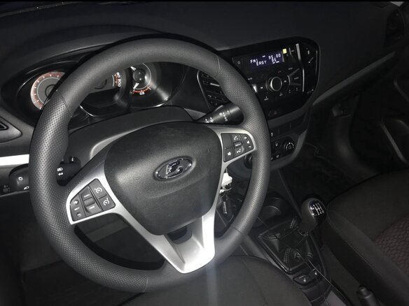 2018 Lada (ВАЗ) Vesta I, чёрный, 1600000 рублей - вид 12