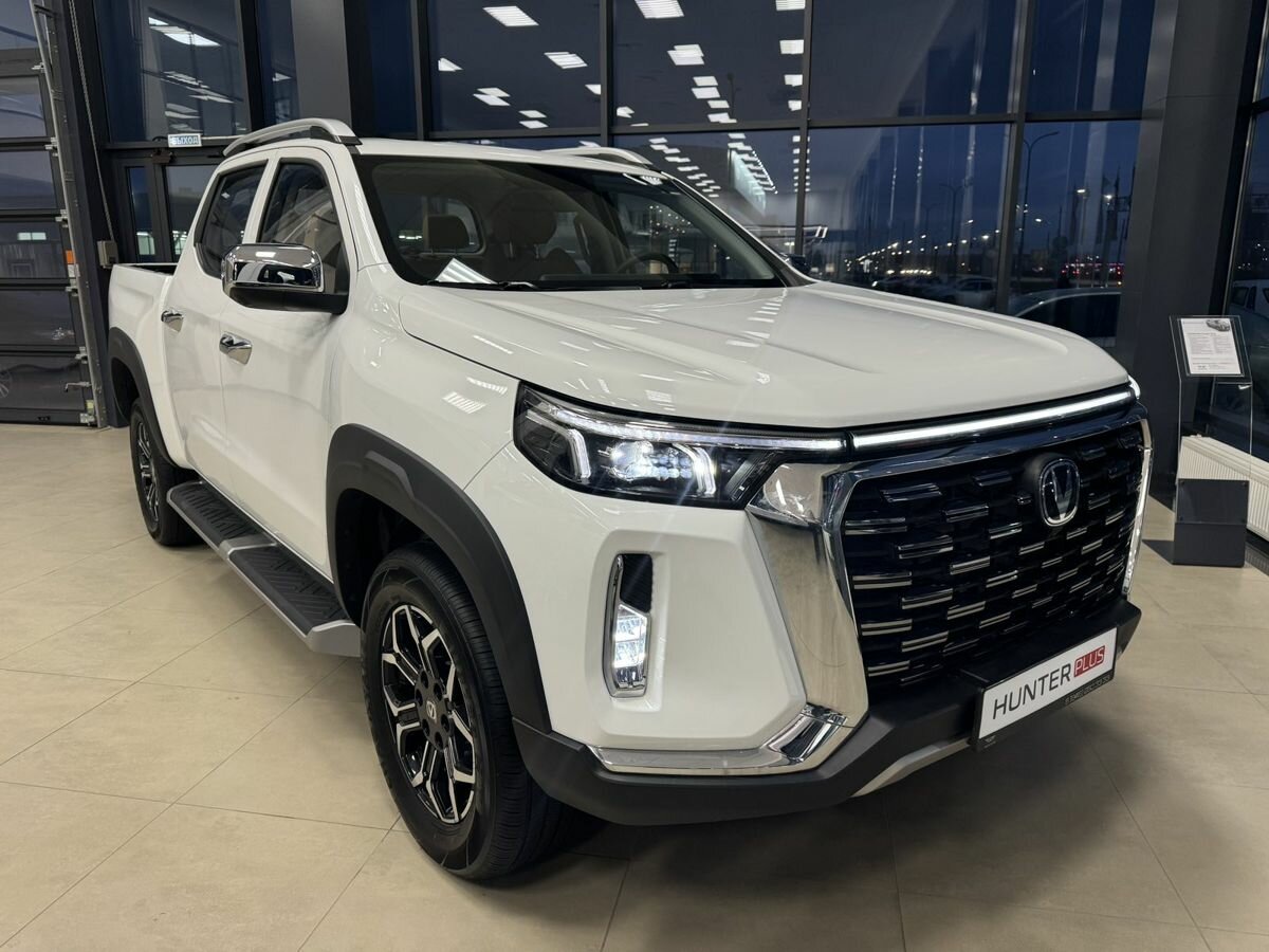 Открыть фотографии: Changan Hunter Plus