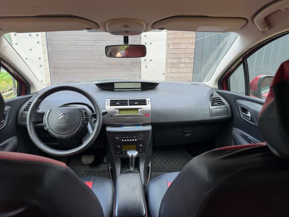 2010 Citroen C4 I Рестайлинг, красный, 330000 рублей - вид 5
