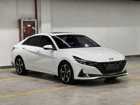 2021 Hyundai Elantra VII (CN7), белый, 1750000 рублей, вид 2