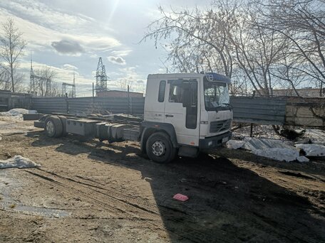 2003 Volvo FL, белый, 1350000 рублей, вид 1