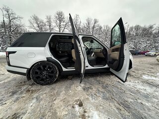 2018 Land Rover Range Rover Long IV Рестайлинг, белый, 5660000 рублей, вид 4