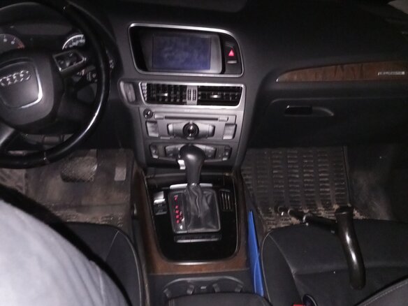 2009 Audi Q5 I (8R), серый, 1200000 рублей - вид 12