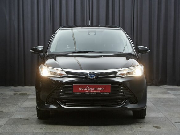 2015 Toyota Corolla Fielder XI (E160, E170, E180), чёрный, 1299000 рублей - вид 1