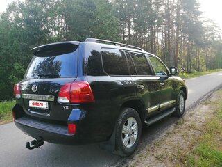 2014 Toyota Land Cruiser 200 Series Рестайлинг 1, чёрный, 3280000 рублей, вид 4