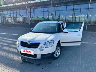 2013 Skoda Yeti I, белый, 800000 рублей, вид 5