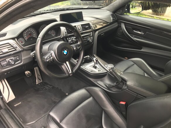 2016 BMW M4 Competition Package F82/F83, серый, 6500000 рублей - вид 4