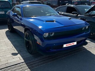 2020 Dodge Challenger III Рестайлинг 2, синий, 3790000 рублей, вид 1