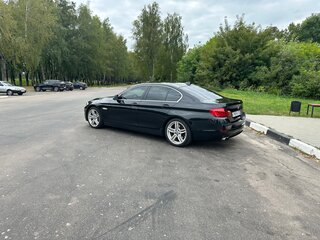 2010 BMW 5 серии 528i VI (F10/F11/F07), чёрный, 1900000 рублей, вид 4