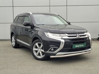 2018 Mitsubishi Outlander III Рестайлинг 3, чёрный, 1980000 рублей, вид 3