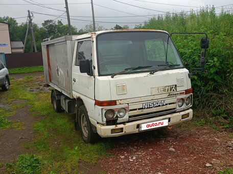 1990 Nissan Atlas, белый, 350000 рублей, вид 4