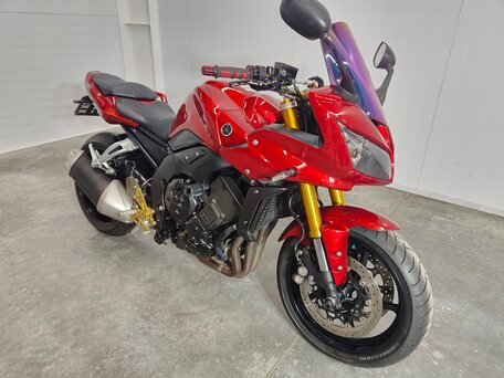 2006 Yamaha FZ1, красный, 479000 рублей, вид 2