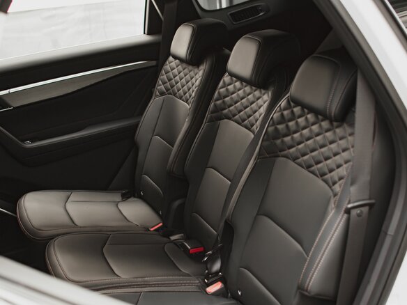 2026 Geely Okavango I Рестайлинг, белый, 3870900 рублей - вид 31