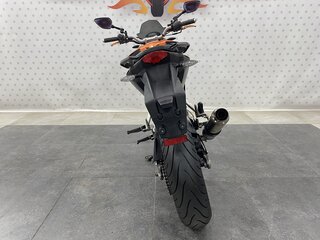 2012 KTM 125 Duke, оранжевый, 259000 рублей, вид 5