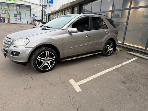 2007 Mercedes-Benz M-Класс 350 II (W164), серый, 1100000 рублей - вид 5