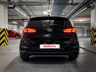 2020 Hyundai i30 N Line III Рестайлинг, чёрный, 2500000 рублей, вид 4