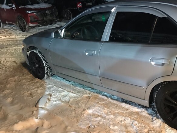 2000 Mitsubishi Galant VIII Рестайлинг, серый, 230000 рублей - вид 9
