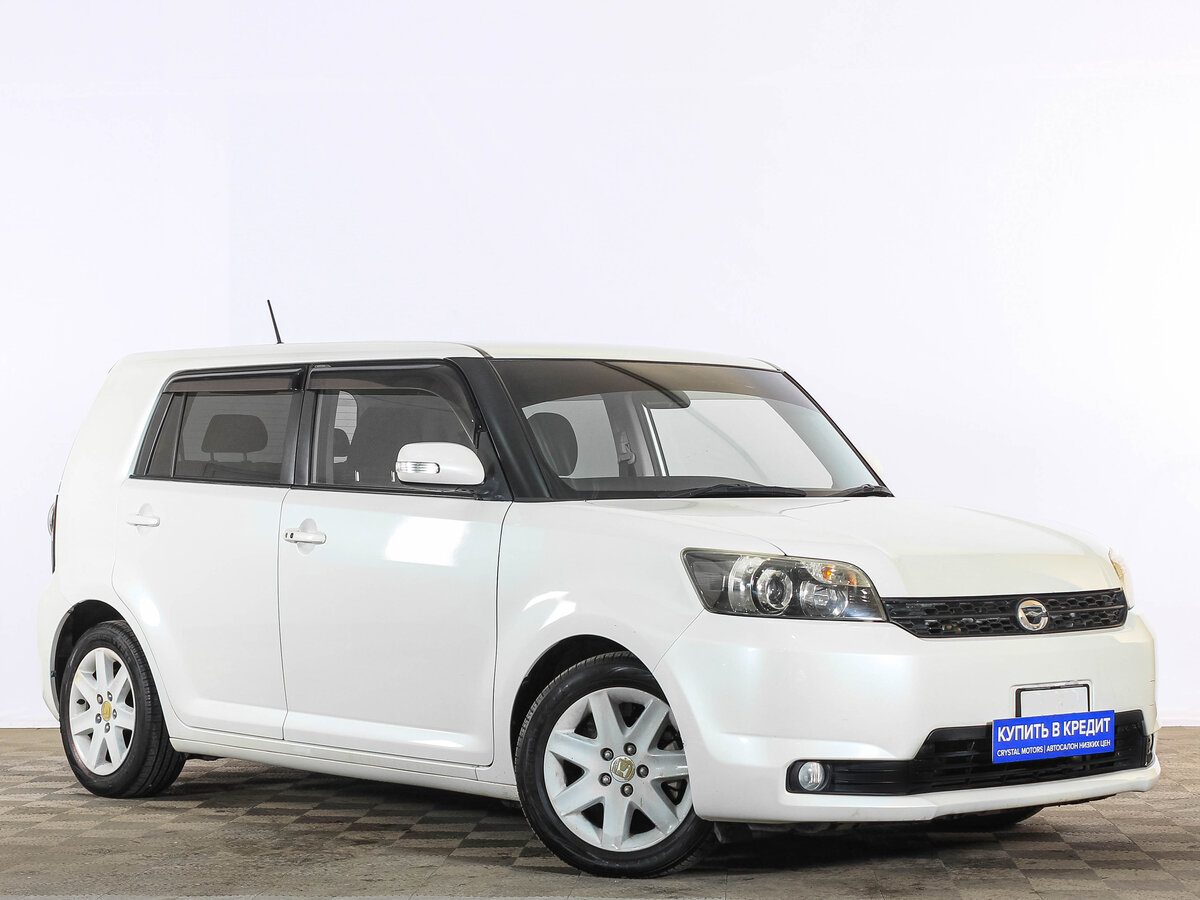 Открыть фотографии: Toyota Corolla Rumion
